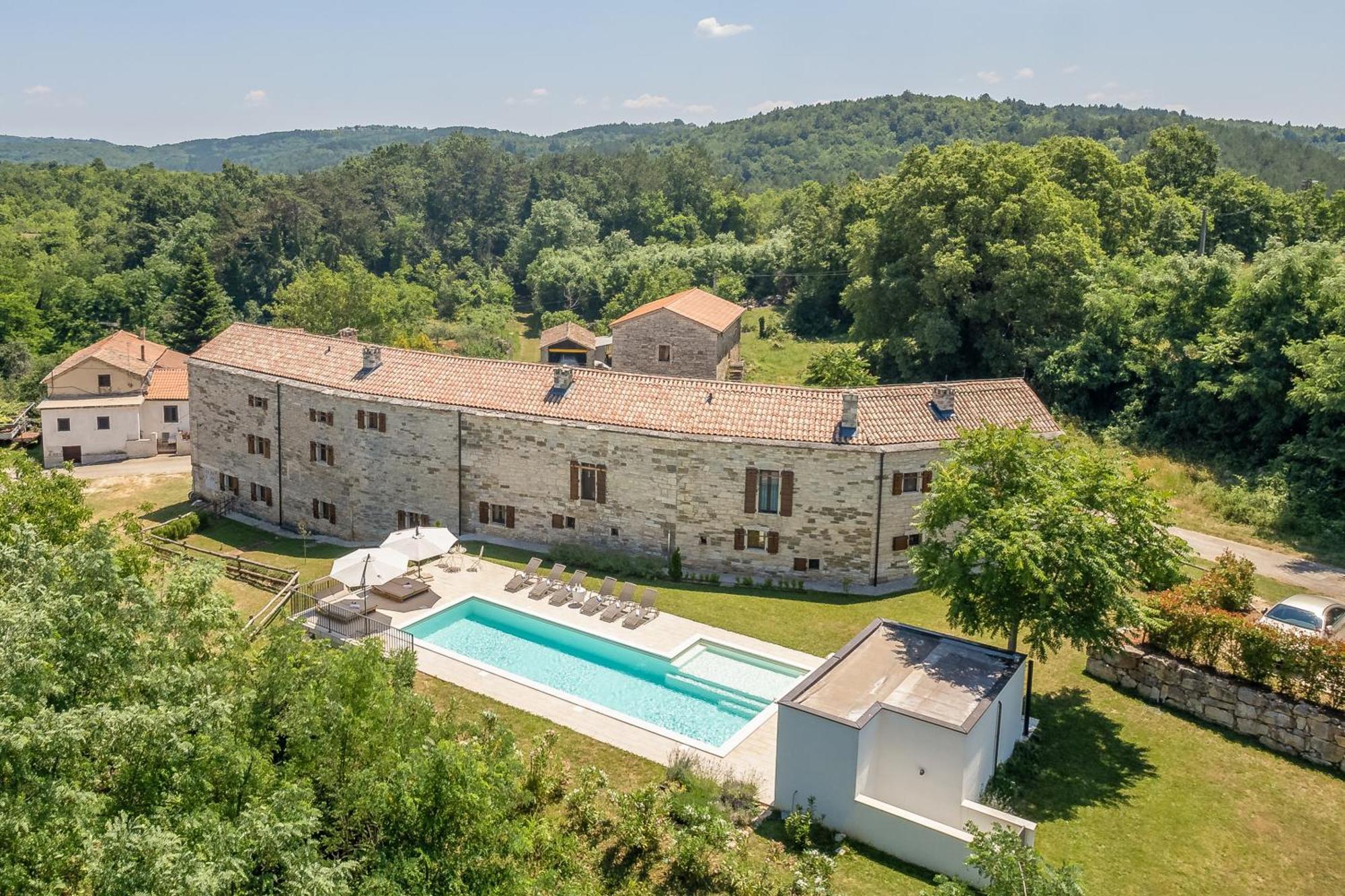 Villas Martincici With Large Pool Grožnjan Zewnętrze zdjęcie
