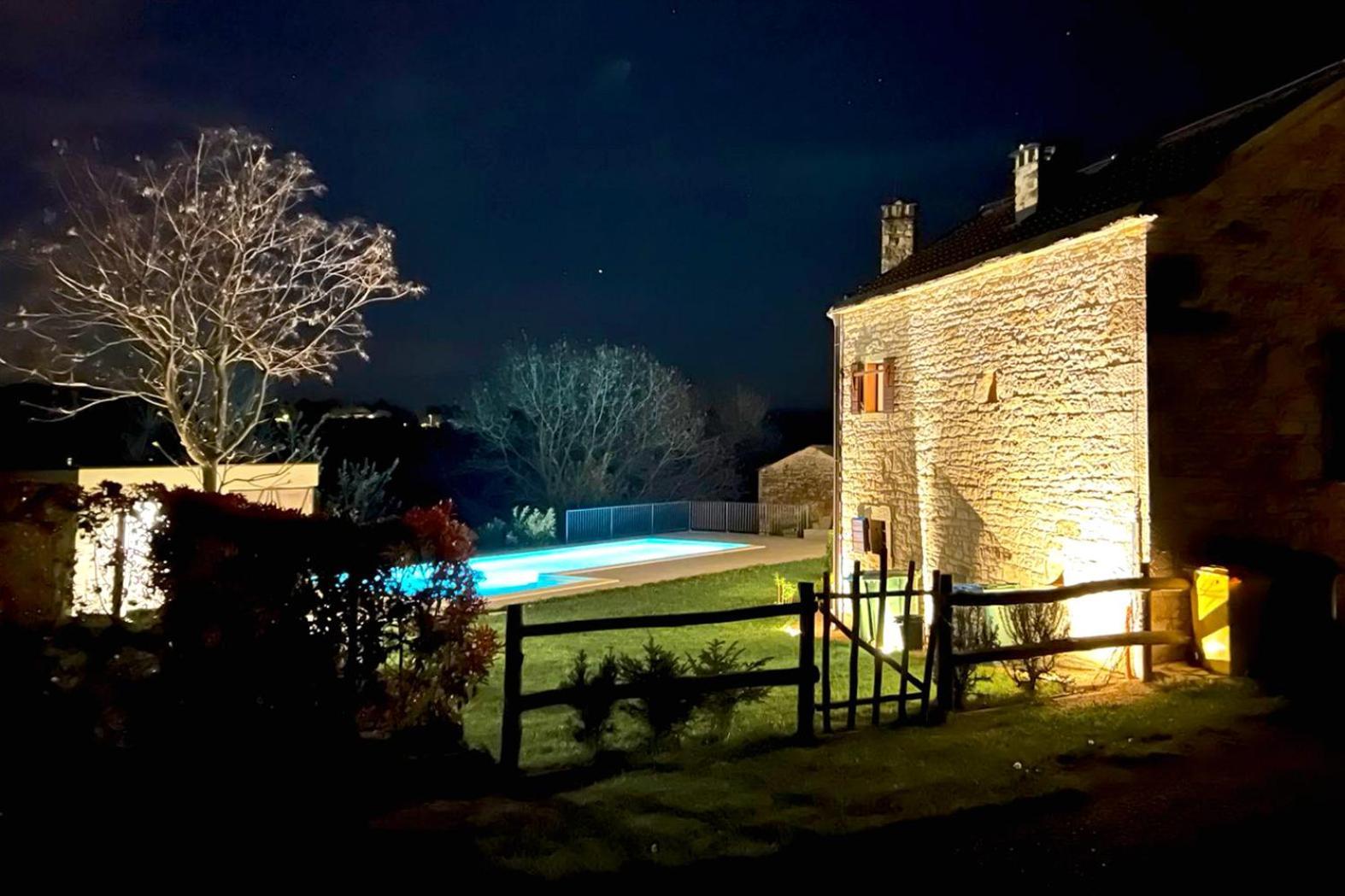Villas Martincici With Large Pool Grožnjan Zewnętrze zdjęcie